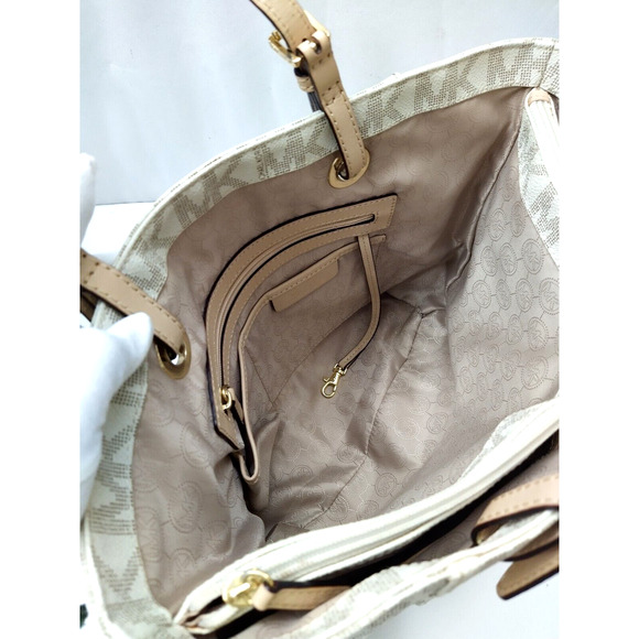 Michael Kors Jet Set Gray Crossgrain Leather MK Printed Pocket Tote Shoulder Bag - Picture 14 of 16